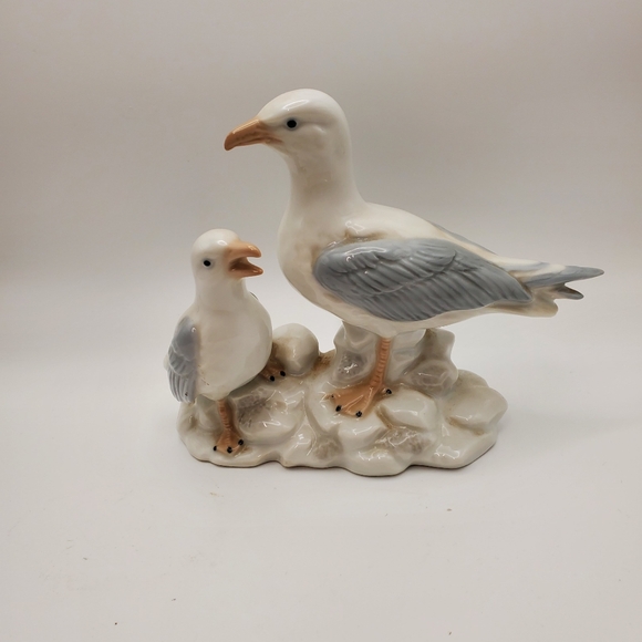 Vintage Otagiri Porcelain Seagulls On Sand Dune Rocks Mother And Chick Seaside - Picture 1 of 10